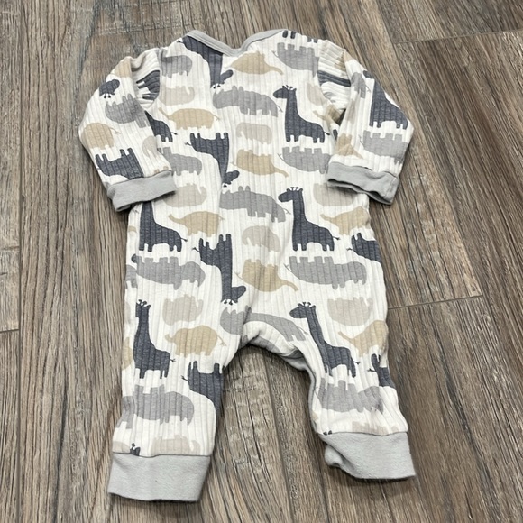 🦄5/25 Gerber Organic Cottom Baby Sleeper - Picture 4 of 4